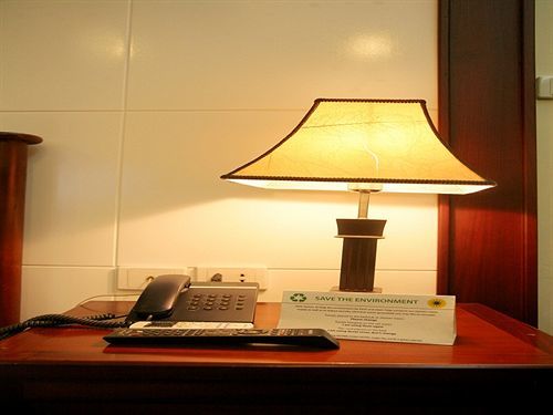 Huyen Chau Hotel Hanoi Eksteriør billede