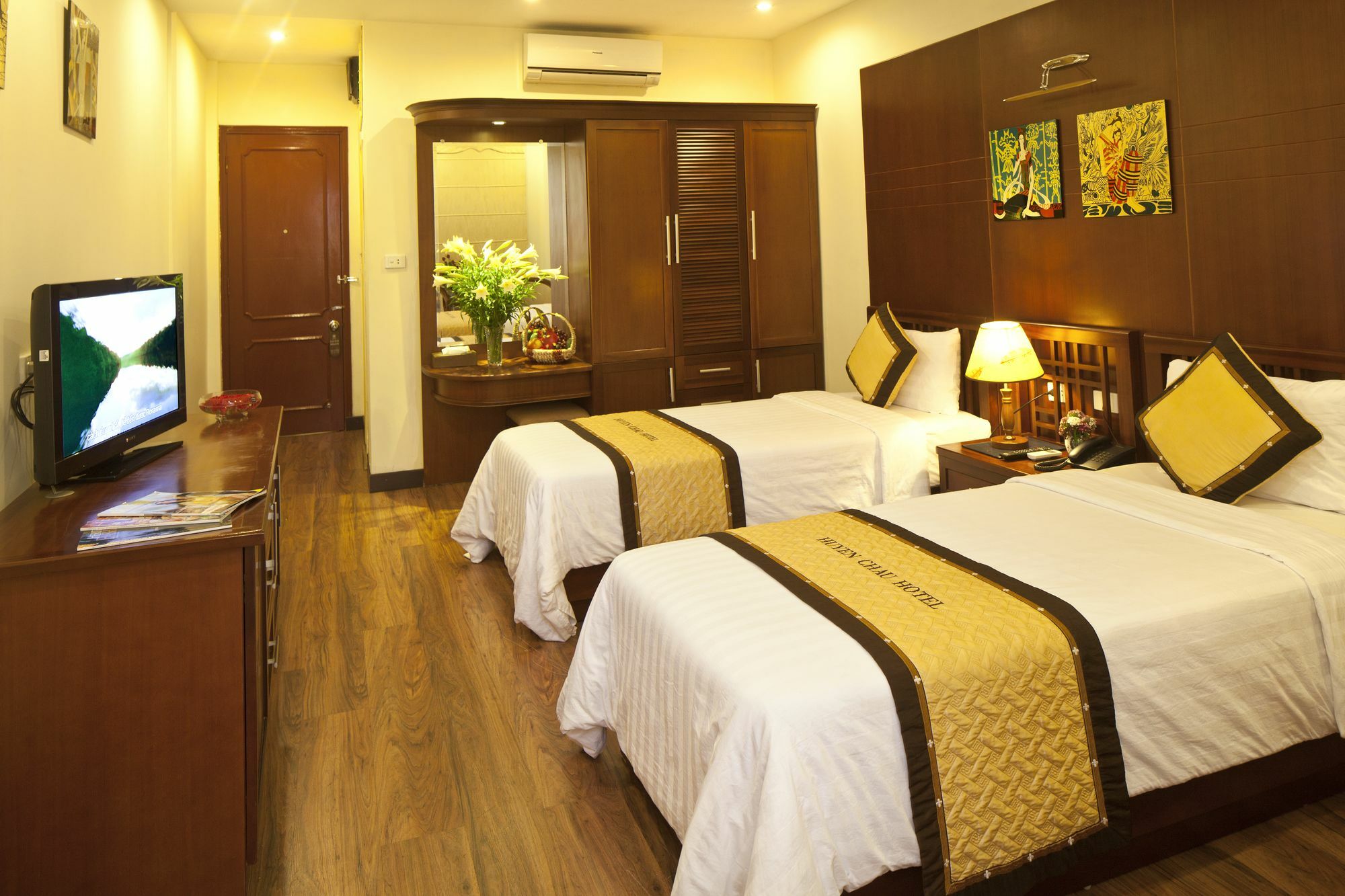 Huyen Chau Hotel Hanoi Eksteriør billede